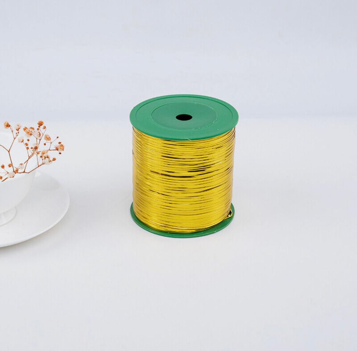 350 Meter Golden Metal Wire Twist Tie, Multi Function Garden Plastic Twist Tie, PE Twist Flexible Plant Ties, Garden Plant Twist Tie Garden Plant Support, Cable Ties, Large Twist Tie Roll  (Golden)